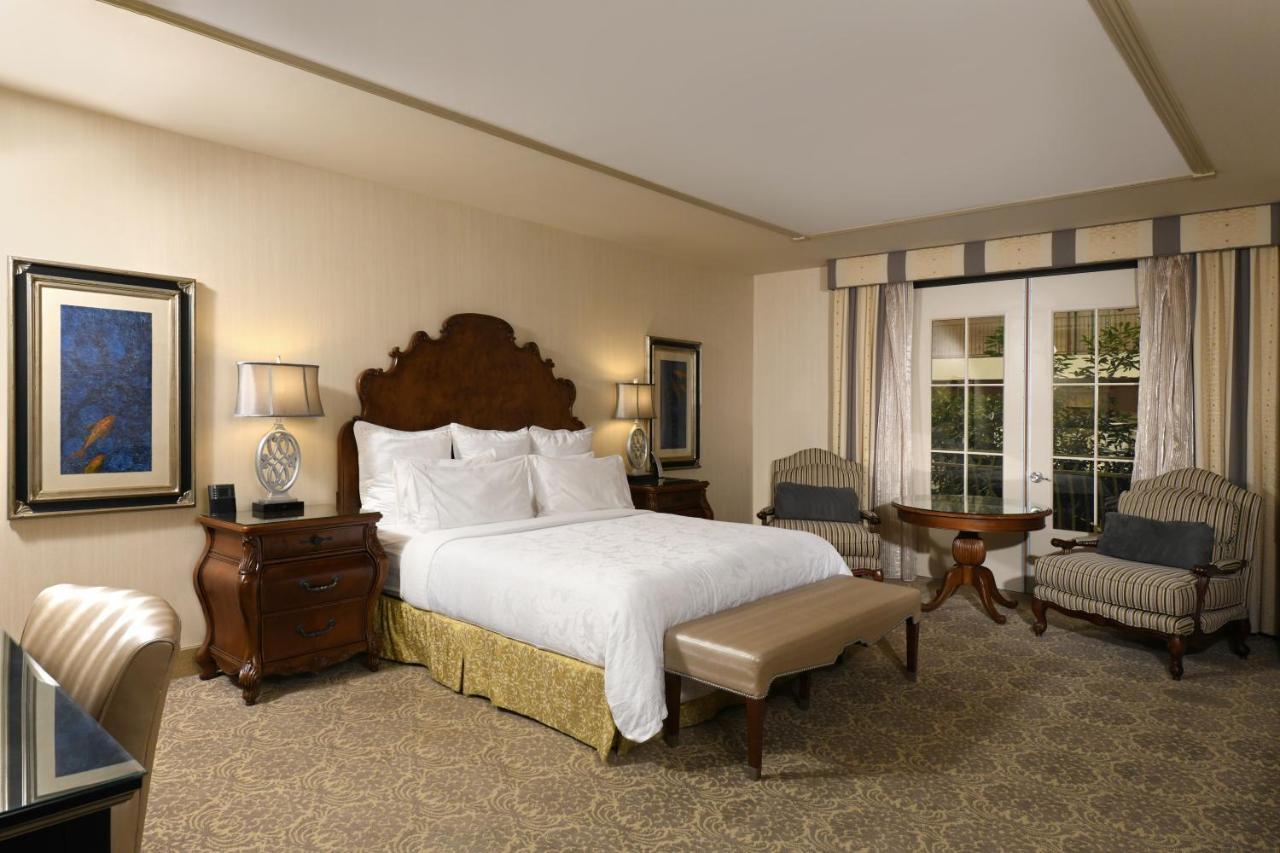 Woolley'S Classic Suites Denver Airport Aurora Bagian luar foto