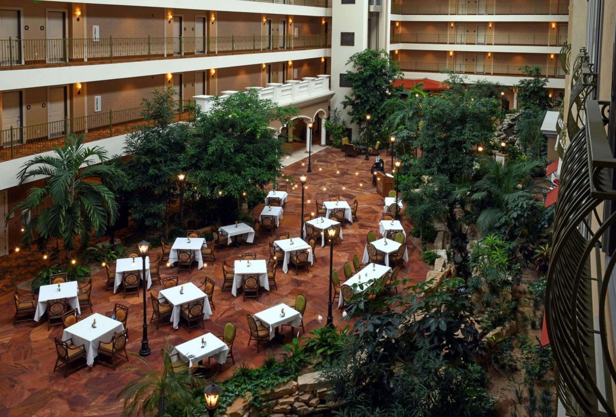 Woolley'S Classic Suites Denver Airport Aurora Bagian luar foto